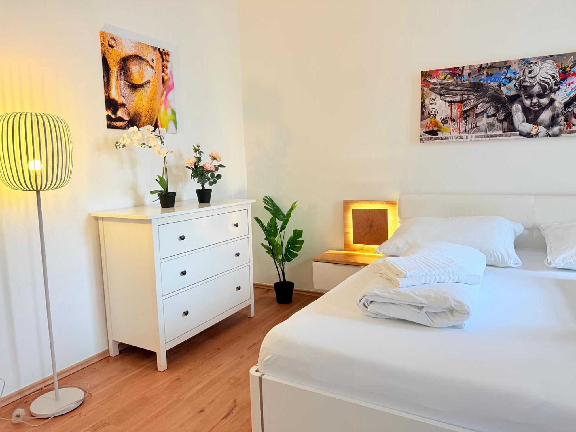 Duo & Friends 20 Apartment